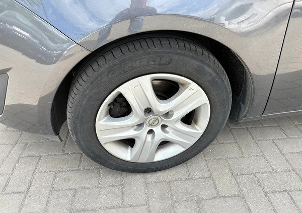 Opel Meriva cena 21900 przebieg: 114000, rok produkcji 2010 z Jędrzejów małe 704